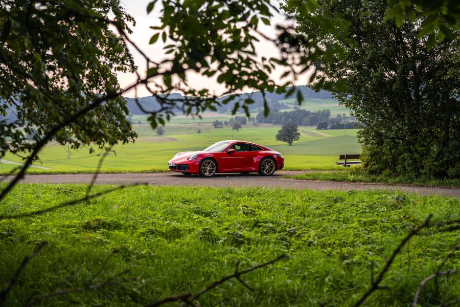  Porsche 911 Carrera (992) 2019 года  (WW) (фото 65 из 148)